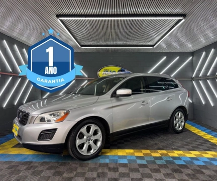 Volvo XC60 3.0 AWD 5p 2011 Prata — foto 1 de 3