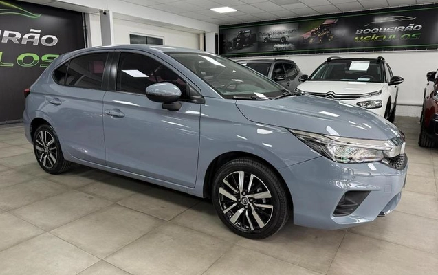 imagem-https://www.socarrao.com.br/sc-vehicle-images-prod/1729165/1788376842169-8094608_6_B_8418b37d5d.jpeg