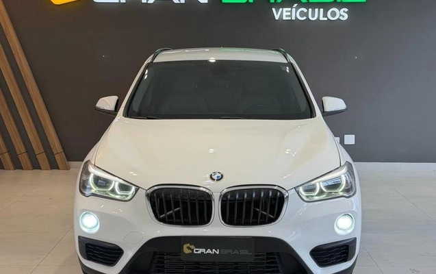 imagem-https://www.socarrao.com.br/sc-vehicle-images-prod/1729166/1790869120514-8120229_18_B_f3e9cac10b.jpeg
