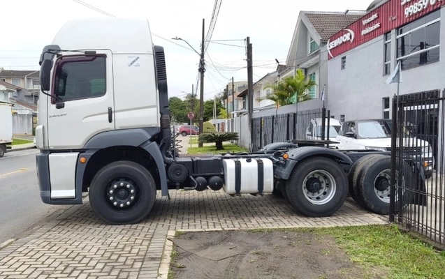 imagem-https://www.socarrao.com.br/sc-vehicle-images-prod/1729318/1779729386166-ss6IrDOOHxRLpiLXP77SsvtvCVluQ3zr.jpg