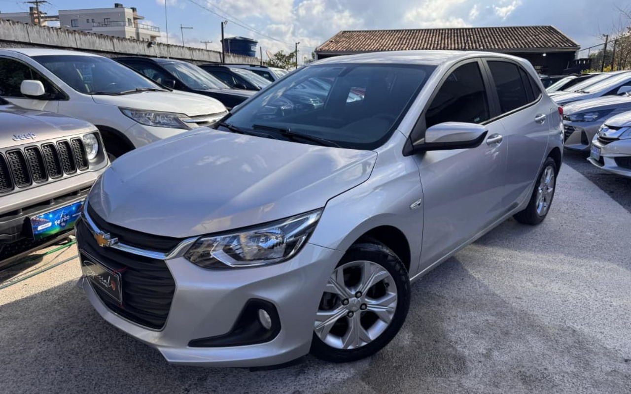 imagem-https://www.socarrao.com.br/sc-vehicle-images-prod/1729922/1779730328650-V2hhdHNBcHAgSW1hZ2UgMjAyNi0wNS0yMiBhdCAxNy40Mi4yNiAoMSkuanBlZw.jpeg