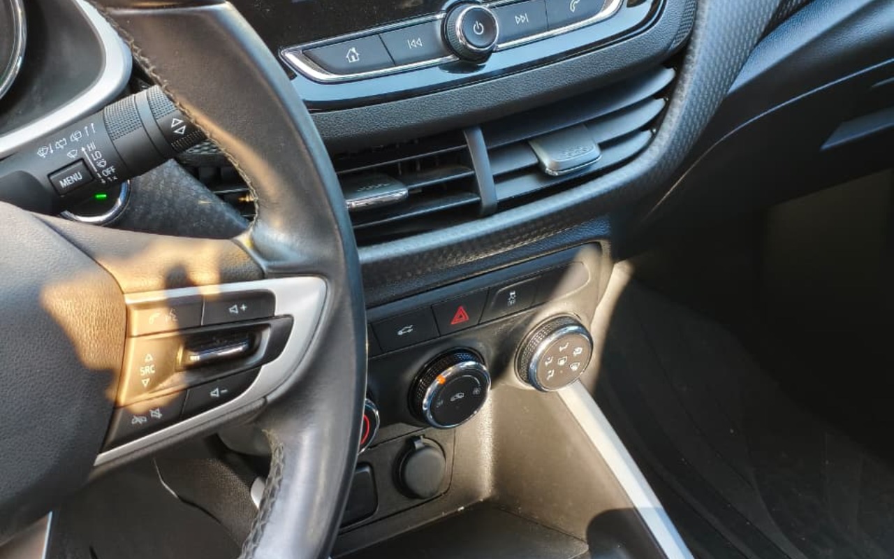 imagem-https://www.socarrao.com.br/sc-vehicle-images-prod/1729922/1779730329307-V2hhdHNBcHAgSW1hZ2UgMjAyNi0wNS0yMiBhdCAxNy40Mi4zNi5qcGVn.jpeg