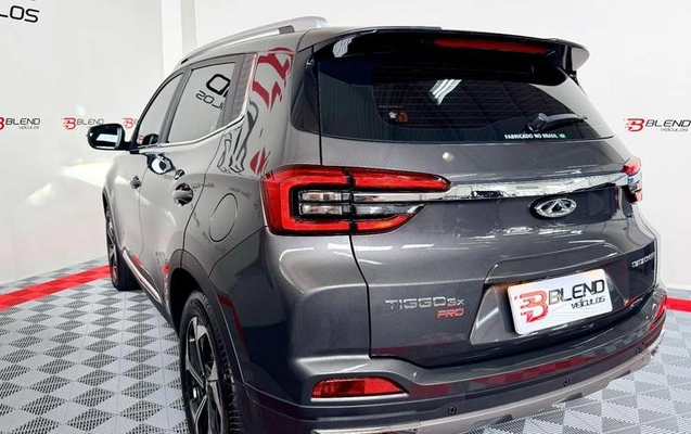 imagem-https://www.socarrao.com.br/sc-vehicle-images-prod/1729963/1789145709375-8120479_9_B_a66ce7c93e.jpeg