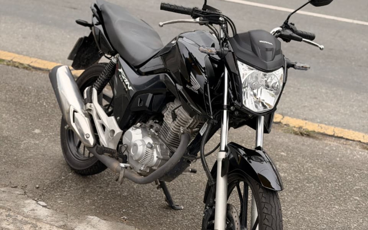 Honda CG 160 FAN Flex  na cor Cinza em Pinhais / PR - 1730107