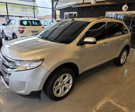 Ford Edge 2014 Prata — foto 1 de 3