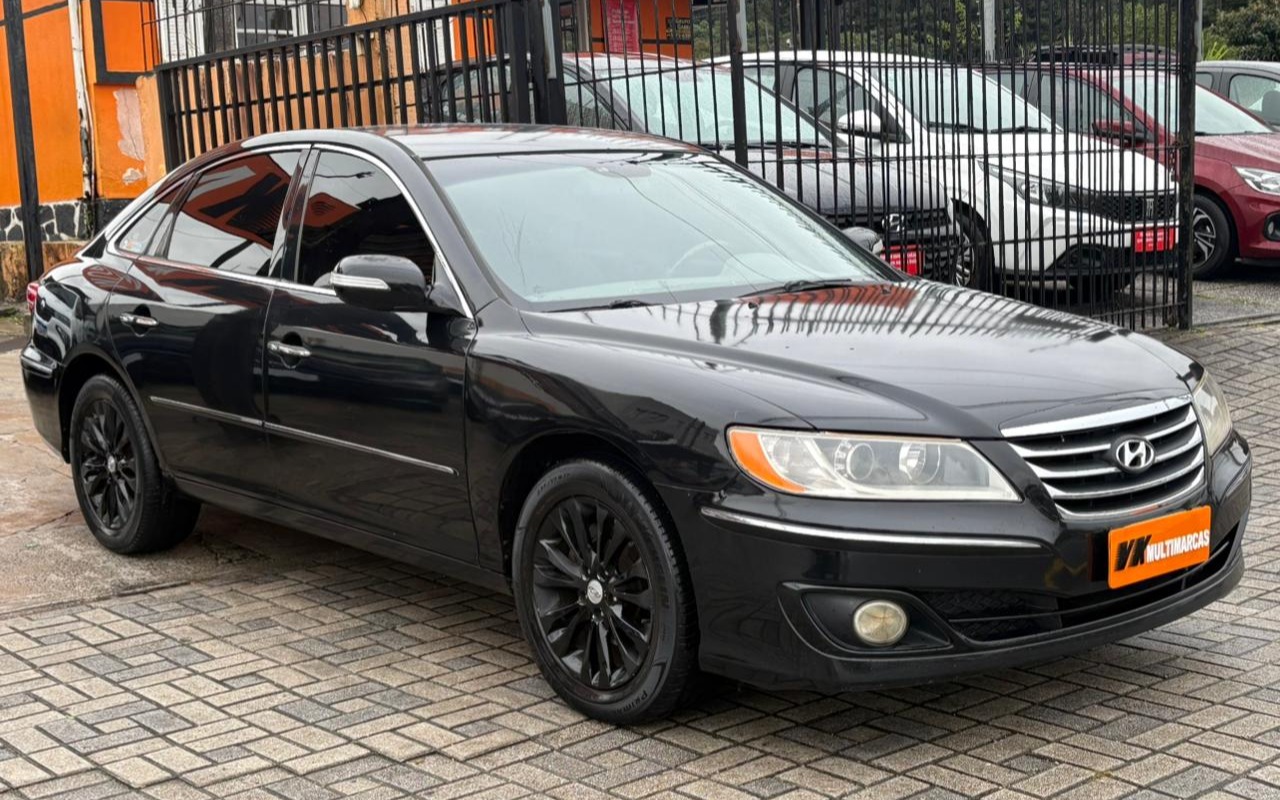 Hyundai Azera GLS 3.3 V6 24V 4p Aut. na cor Preto em Curitiba / PR - 1731731