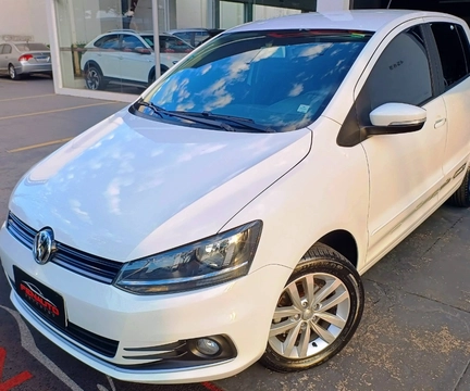 Volkswagen Fox 2019 Branco — foto 1 de 3