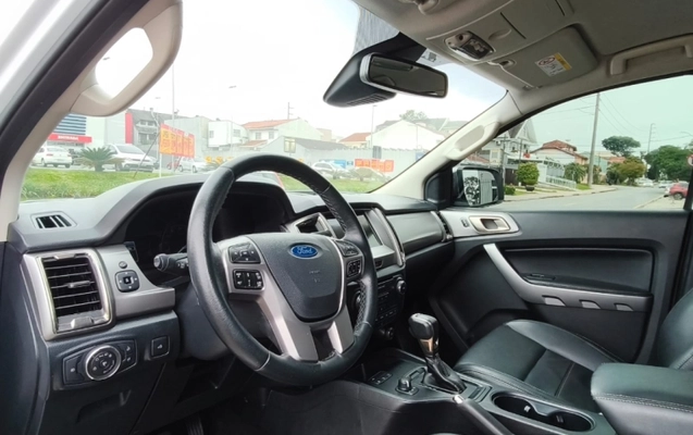 imagem-https://www.socarrao.com.br/sc-vehicle-images-prod/1732587/1789133674332-bItFJLbjEEnJY1f9bgwlEVI1n5ZcUXo4.jpg