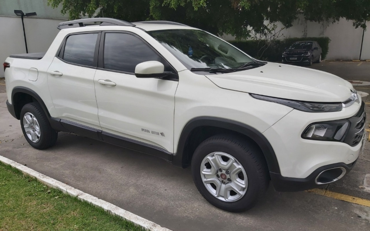 Fiat Toro 2017 Branco — foto 1 de 3
