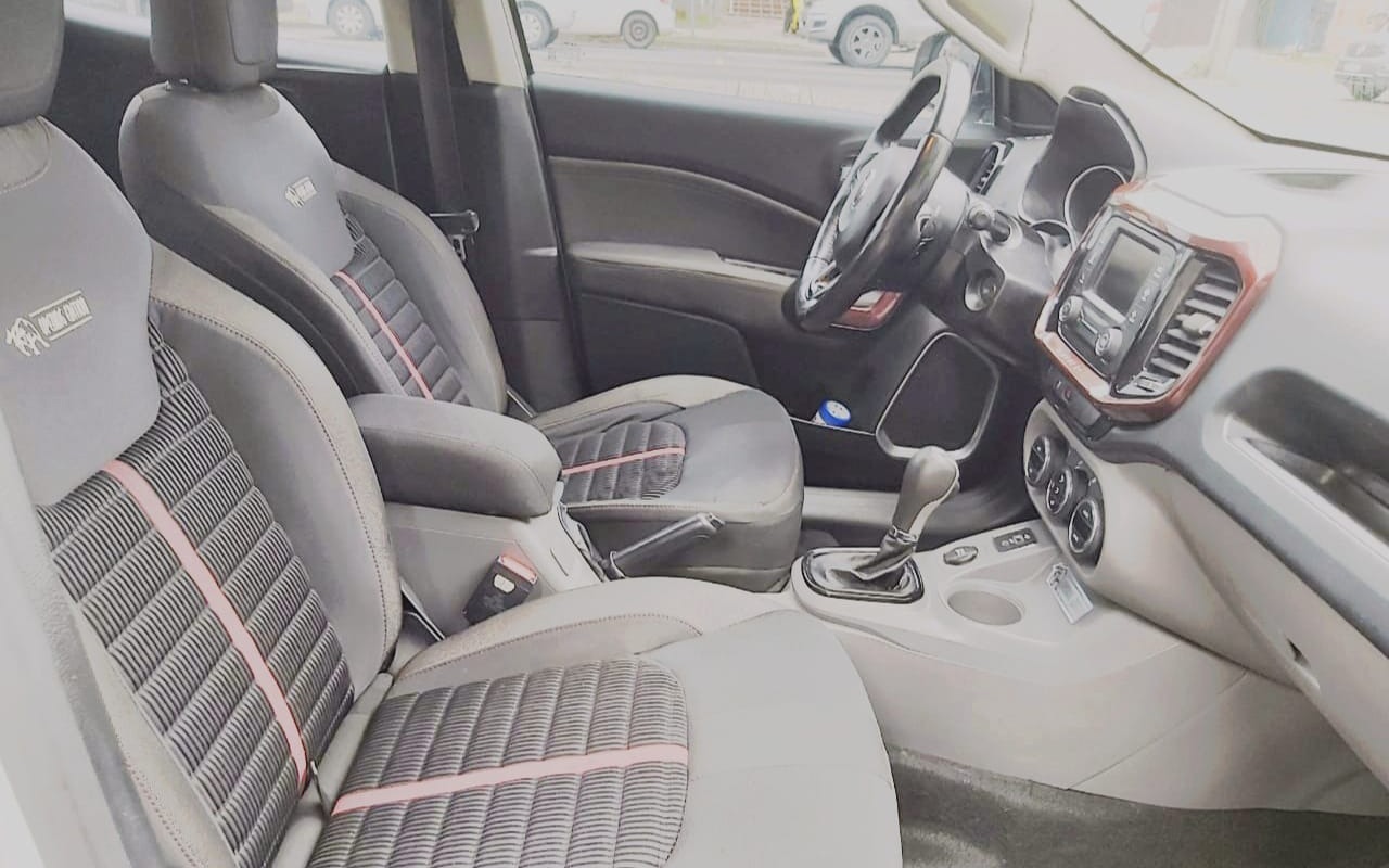 imagem-https://www.socarrao.com.br/sc-vehicle-images-prod/1732983/1779737136085-V2hhdHNBcHAgSW1hZ2UgMjAyNi0wNS0yNSBhdCAxNi4yMi4yMS5qcGVn.jpeg