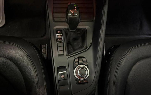 imagem-https://www.socarrao.com.br/sc-vehicle-images-prod/1733457/1789584531553-7952514_10_B_d4e32fc99e.jpeg