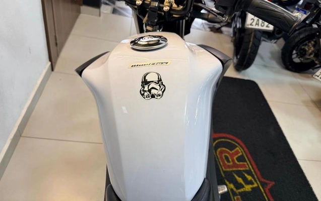 imagem-https://www.socarrao.com.br/sc-vehicle-images-prod/1733688/1780932460822-8121672_4_B_c22d9b7511.jpeg