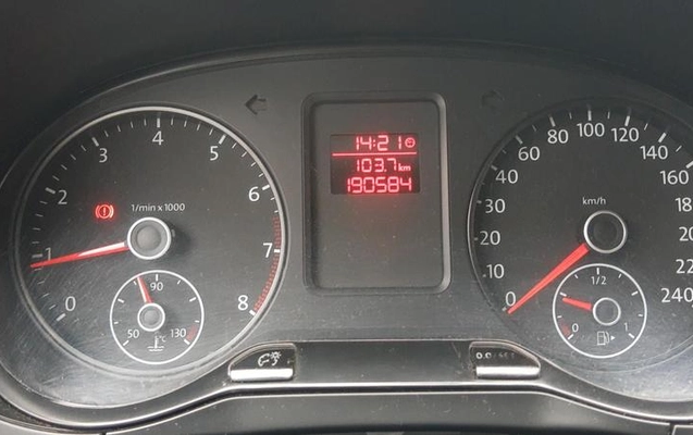 imagem-https://www.socarrao.com.br/sc-vehicle-images-prod/1733883/1784818169815-8117308_8_B_37ac99c3d0.jpeg