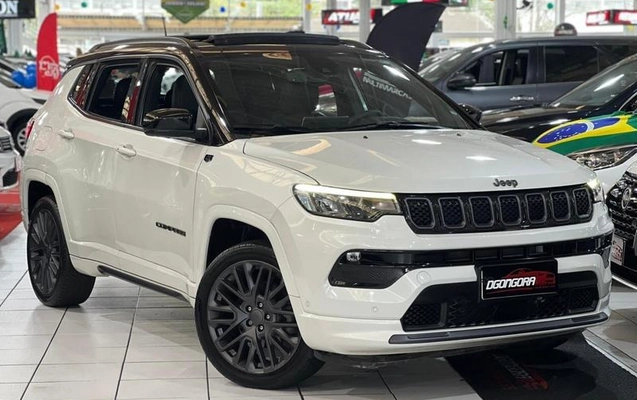 imagem-https://www.socarrao.com.br/sc-vehicle-images-prod/1734009/1786755579301-8121788_3_B_4c2e10e733.jpeg