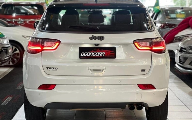 imagem-https://www.socarrao.com.br/sc-vehicle-images-prod/1734009/1786755579303-8121788_5_B_68c25ca0ad.jpeg