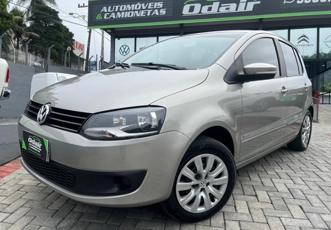 Volkswagen Fox 2013 Prata — foto 1 de 3