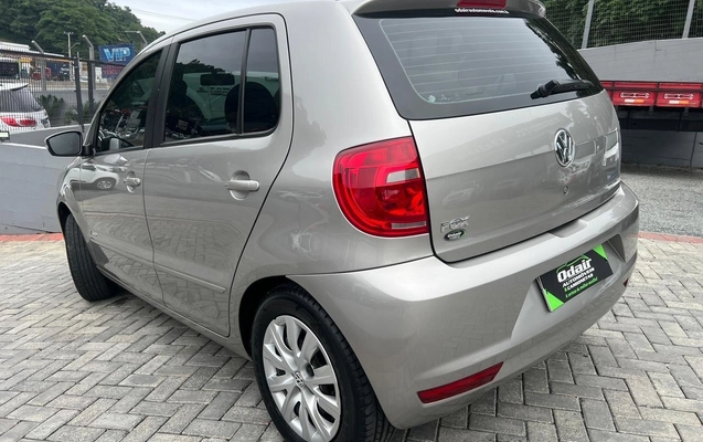 imagem-https://www.socarrao.com.br/sc-vehicle-images-prod/1734100/1779739537902-286a7fc77c7b4c58a78622f518f3915c_1779739296242.jpeg
