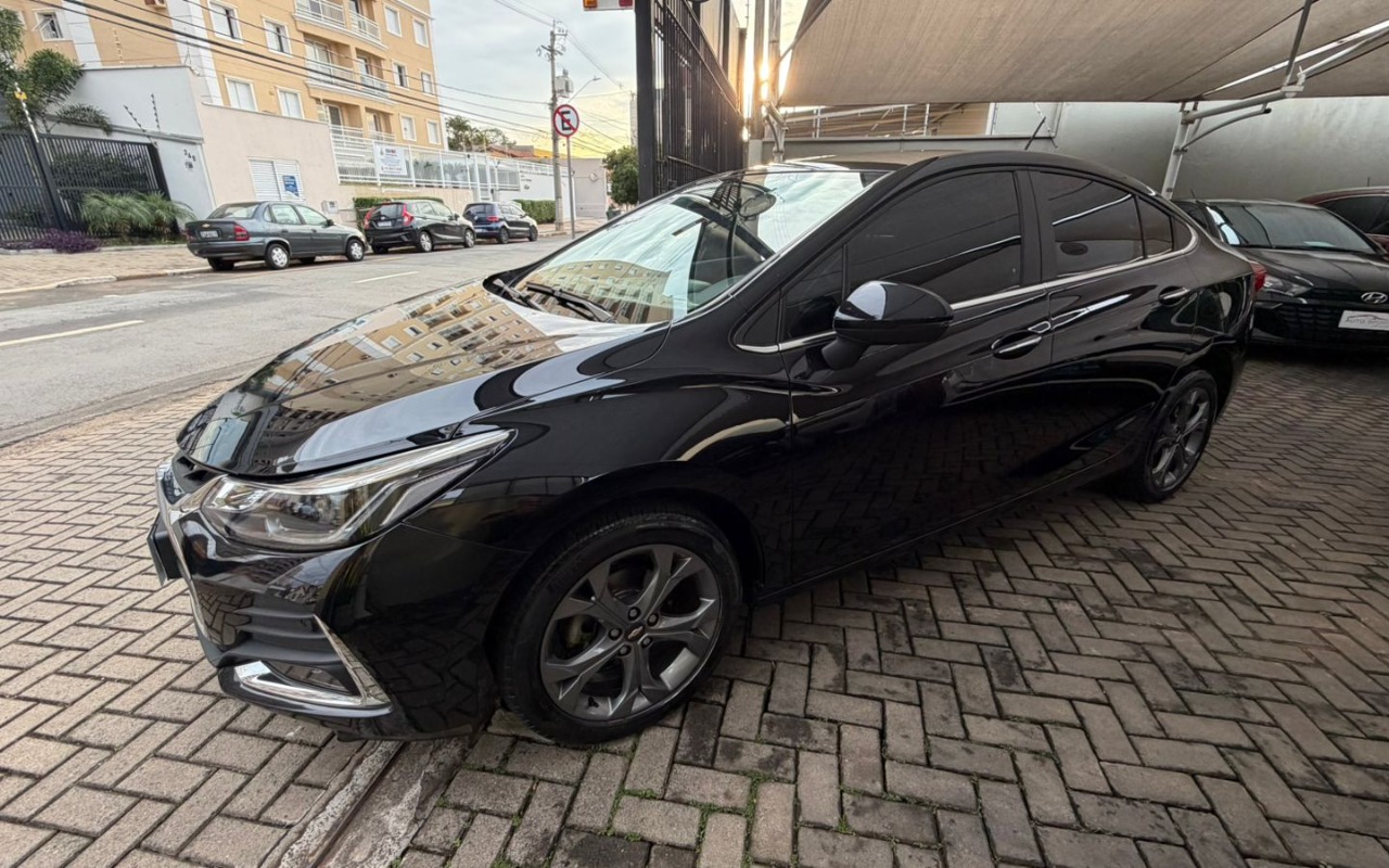 Chevrolet Cruze 2021 Preto — foto 1 de 3