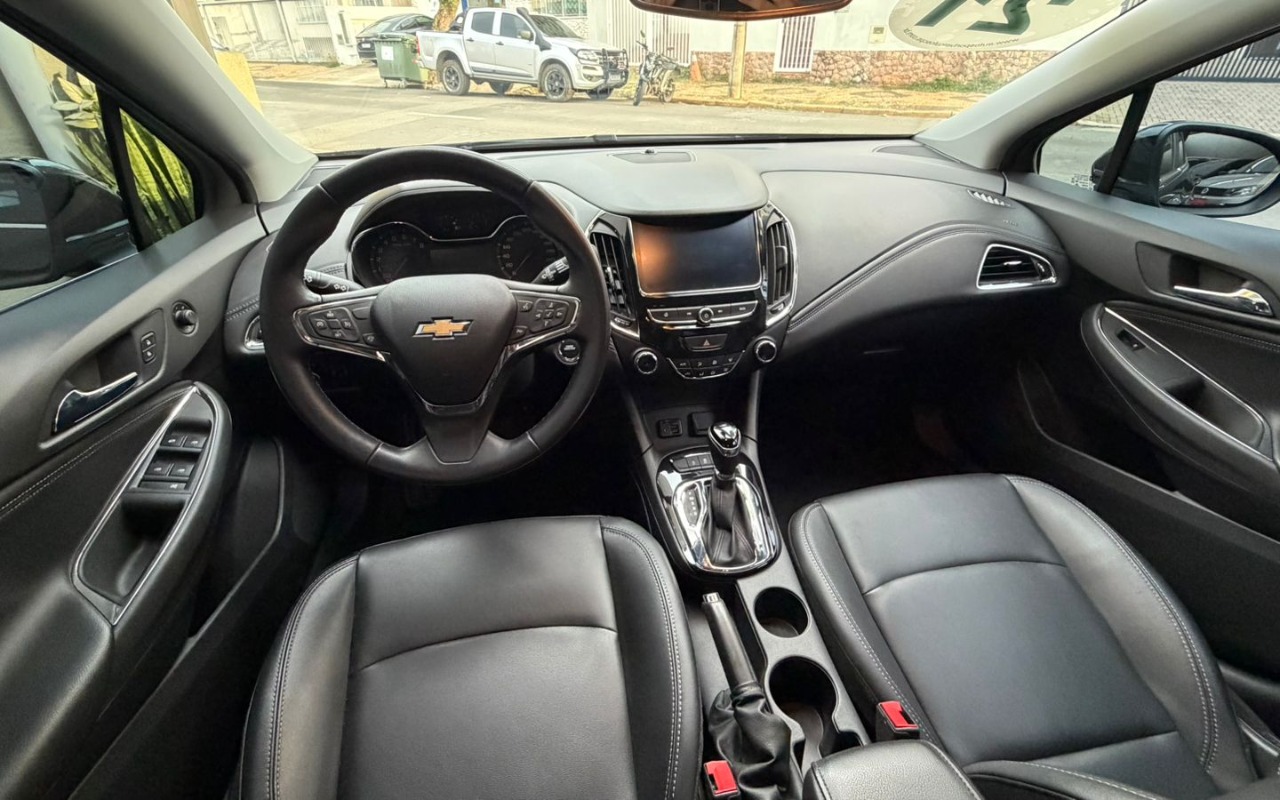 imagem-https://www.socarrao.com.br/sc-vehicle-images-prod/1734656/1779740885913-V2hhdHNBcHAgSW1hZ2UgMjAyNi0wNS0yNSBhdCAxNi40Mi40OC5qcGVn.jpeg