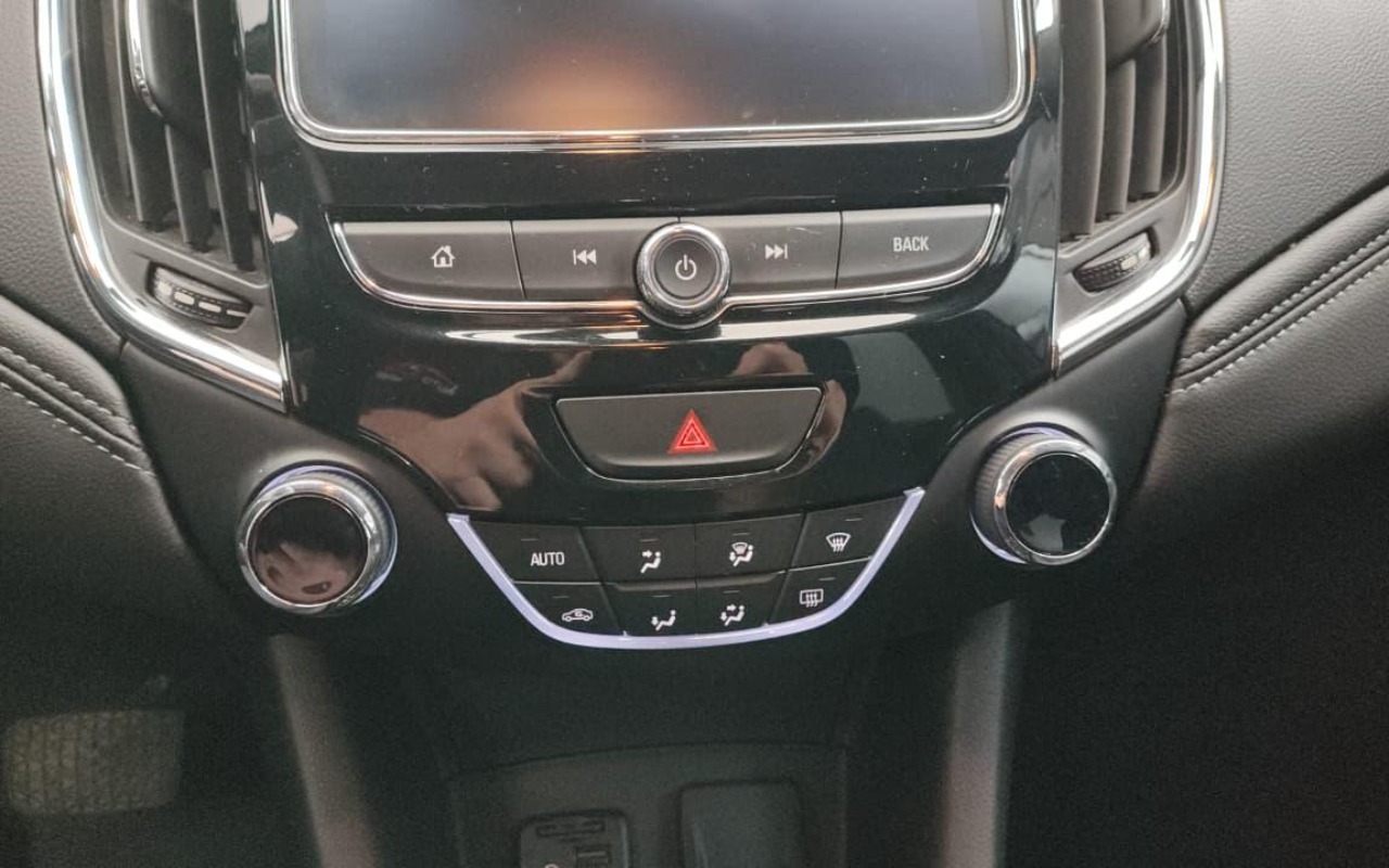 imagem-https://www.socarrao.com.br/sc-vehicle-images-prod/1734656/1784815344021-V2hhdHNBcHAgSW1hZ2UgMjAyNi0wNy0yMyBhdCAxMS4wMC4yOSAoMSkuanBlZw.jpeg