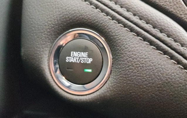 imagem-https://www.socarrao.com.br/sc-vehicle-images-prod/1734656/1784815344284-V2hhdHNBcHAgSW1hZ2UgMjAyNi0wNy0yMyBhdCAxMS4wMC4yOSAoNSkuanBlZw.jpeg