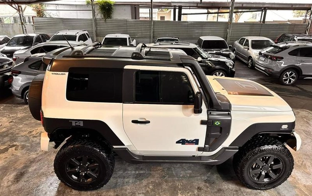 imagem-https://www.socarrao.com.br/sc-vehicle-images-prod/1734756/1788975874536-8122001_1_B_f540c165ad.jpeg