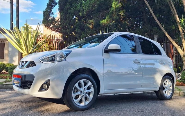 imagem-https://www.socarrao.com.br/sc-vehicle-images-prod/1735071/1788011746490-8121657_1_B_5e25659efe.jpeg