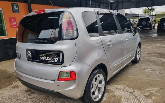 imagem-https://www.socarrao.com.br/sc-vehicle-images-prod/1735191/1787851006162-8117400_0_B_a44abee3e8.jpeg