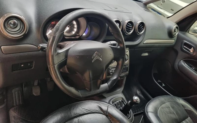 imagem-https://www.socarrao.com.br/sc-vehicle-images-prod/1735191/1787851006169-8117400_0_B_85a3d00d0c.jpeg