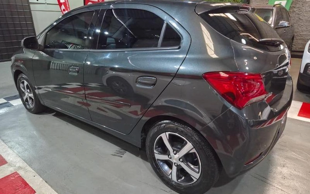 imagem-https://www.socarrao.com.br/sc-vehicle-images-prod/1735260/1779981965330-8122116_1_B_abf03bd0df.jpeg