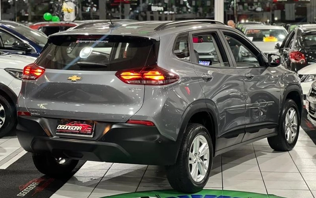 imagem-https://www.socarrao.com.br/sc-vehicle-images-prod/1735297/1787074927873-8122177_6_B_a2f3477d65.jpeg