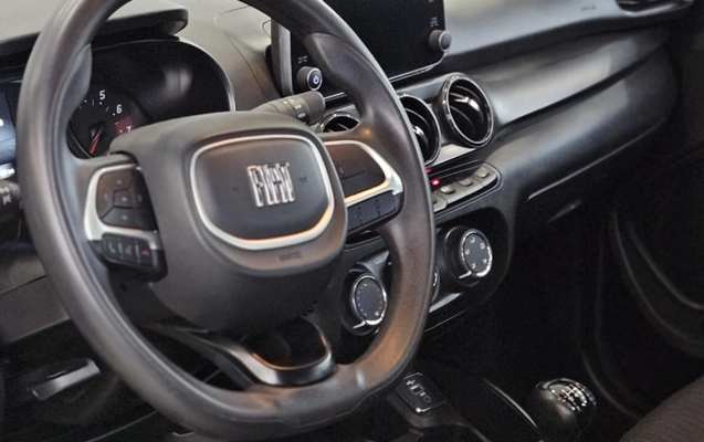 imagem-https://www.socarrao.com.br/sc-vehicle-images-prod/1735314/1783955057119-rUC2yOKSEjFXAFVf5oeg4EiClIKhcrO3.jpg