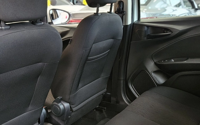 imagem-https://www.socarrao.com.br/sc-vehicle-images-prod/1735314/1783955057123-lrpTSKZjxfMbnPBU7DiJbMqdHBFWv9Lh.jpg