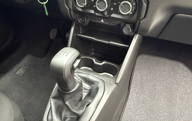 imagem-https://www.socarrao.com.br/sc-vehicle-images-prod/1735453/1785346205585-dc40dcf9-e402-400b-bb6c-b957c156b40e.jpg