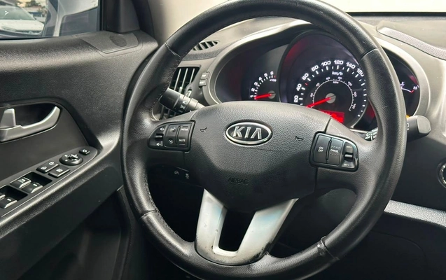 imagem-https://www.socarrao.com.br/sc-vehicle-images-prod/1735640/1789578979863-a90e1d4af2b44228bc1a537089410f60_1784662149658.jpg