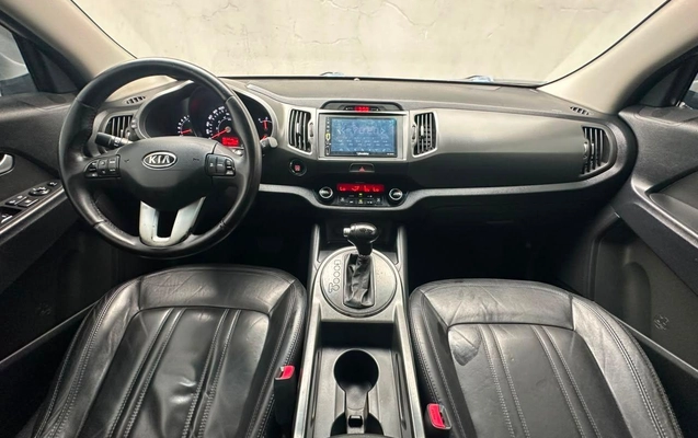 imagem-https://www.socarrao.com.br/sc-vehicle-images-prod/1735640/1789578979865-20cf4641b15b437f8ace34d4acd58cc5_1784662154875.jpg