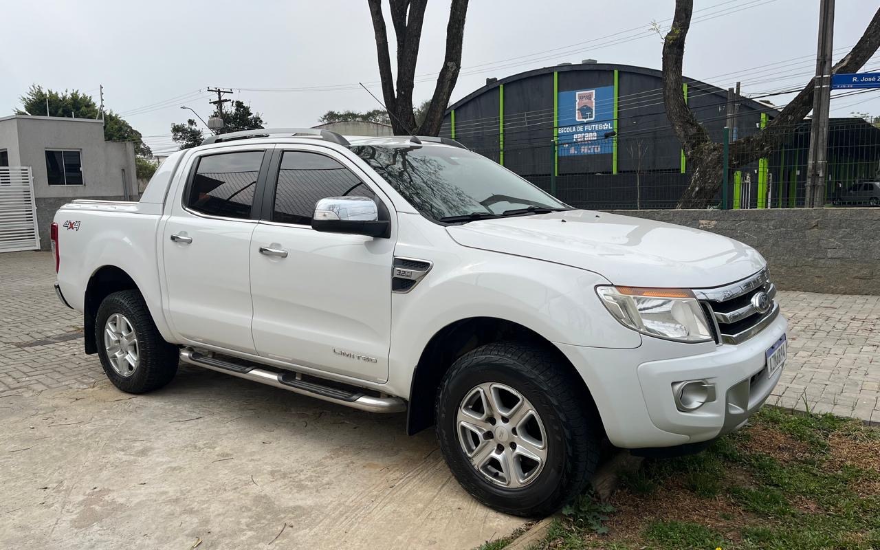 imagem-https://www.socarrao.com.br/sc-vehicle-images-prod/1738574/1779748595858-MmRlOWY1YTgtOTg2Ni00ZTQ4LWJhYTQtZTM2MzY4MTMxMTQxLmpwZWc.jpeg