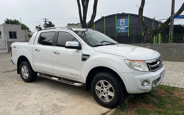 imagem-https://www.socarrao.com.br/sc-vehicle-images-prod/1738574/1779748595858-MmRlOWY1YTgtOTg2Ni00ZTQ4LWJhYTQtZTM2MzY4MTMxMTQxLmpwZWc.jpeg