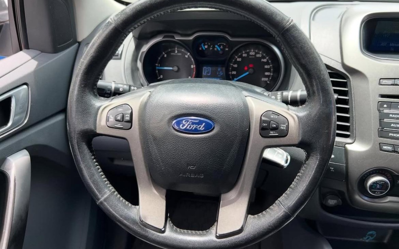 imagem-https://www.socarrao.com.br/sc-vehicle-images-prod/1738574/1779748598609-NmM1M2ZhYjItODFkOC00ZDYzLThjYzUtOWFmZjQyMDAyOGRhLmpwZWc.jpeg