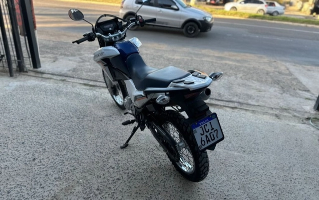 imagem-https://www.socarrao.com.br/sc-vehicle-images-prod/17412/1769988068746-7034754OR_1762195836_65_910.jpg