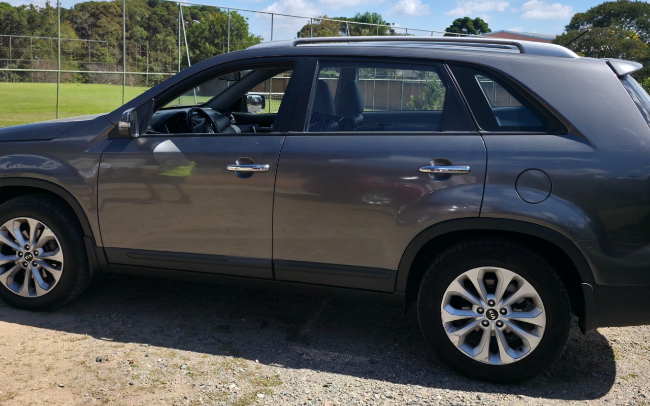 imagem-https://www.socarrao.com.br/sc-vehicle-images-prod/1741539/1780195981603-MjAyNjA0MTlfMTIwNDI4LmpwZw.jpg