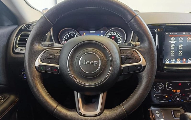 imagem-https://www.socarrao.com.br/sc-vehicle-images-prod/1742615/1784755287865-8122518_6_B_9c240af8e8.jpeg