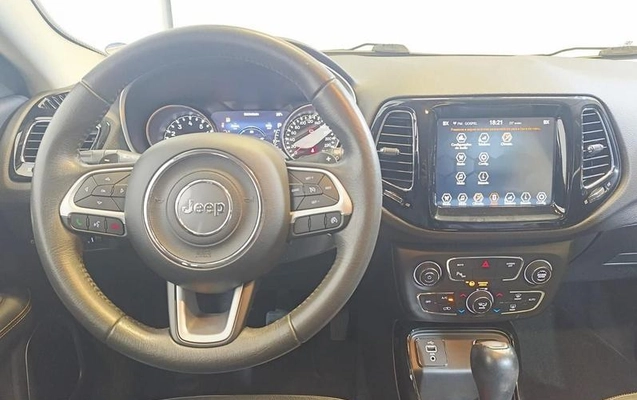 imagem-https://www.socarrao.com.br/sc-vehicle-images-prod/1742615/1784755287866-8122518_6_B_f8fe911722.jpeg