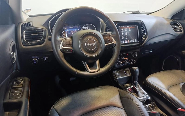 imagem-https://www.socarrao.com.br/sc-vehicle-images-prod/1742615/1784755287869-8122518_6_B_db5a3a5e30.jpeg