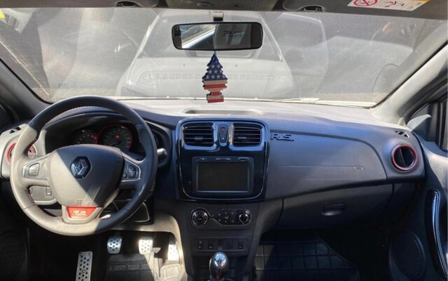 imagem-https://www.socarrao.com.br/sc-vehicle-images-prod/1755087/1779798225296-9.jpg