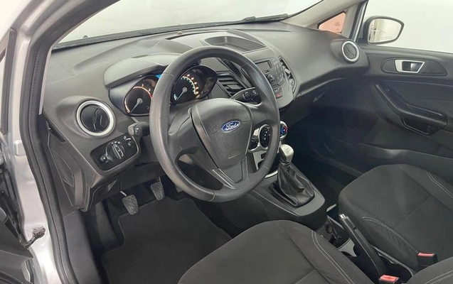 imagem-https://www.socarrao.com.br/sc-vehicle-images-prod/1755855/1788466217379-8098407_11_B_b27128816a.jpeg