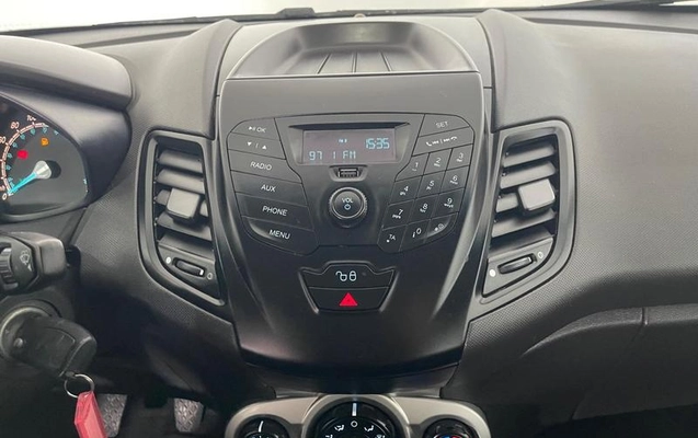imagem-https://www.socarrao.com.br/sc-vehicle-images-prod/1755855/1788466217390-8098407_18_B_f9c48ea216.jpeg