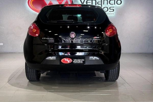 imagem-https://www.socarrao.com.br/sc-vehicle-images-prod/1756777/1784052581396-8006544_11_B_2ac84a435d.jpeg