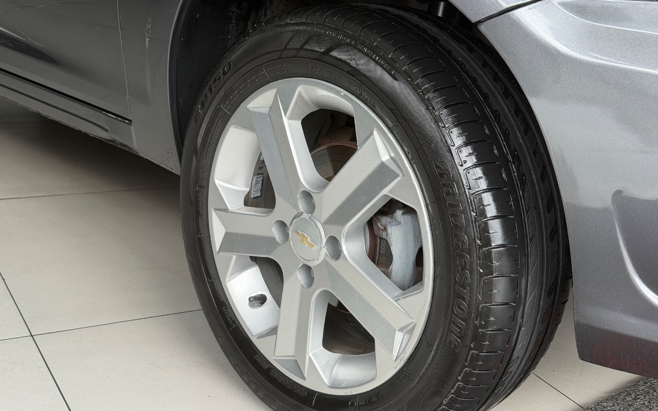 imagem-https://www.socarrao.com.br/sc-vehicle-images-prod/1756781/1779969207228-SU1HXzcyMTEuanBlZw.jpeg