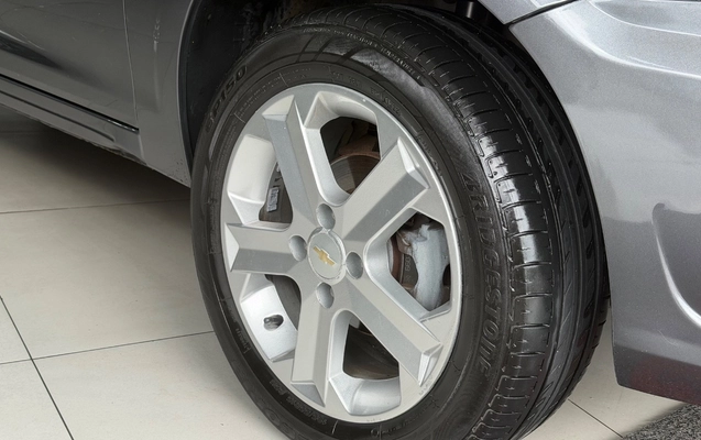 imagem-https://www.socarrao.com.br/sc-vehicle-images-prod/1756781/1779969207228-SU1HXzcyMTEuanBlZw.jpeg